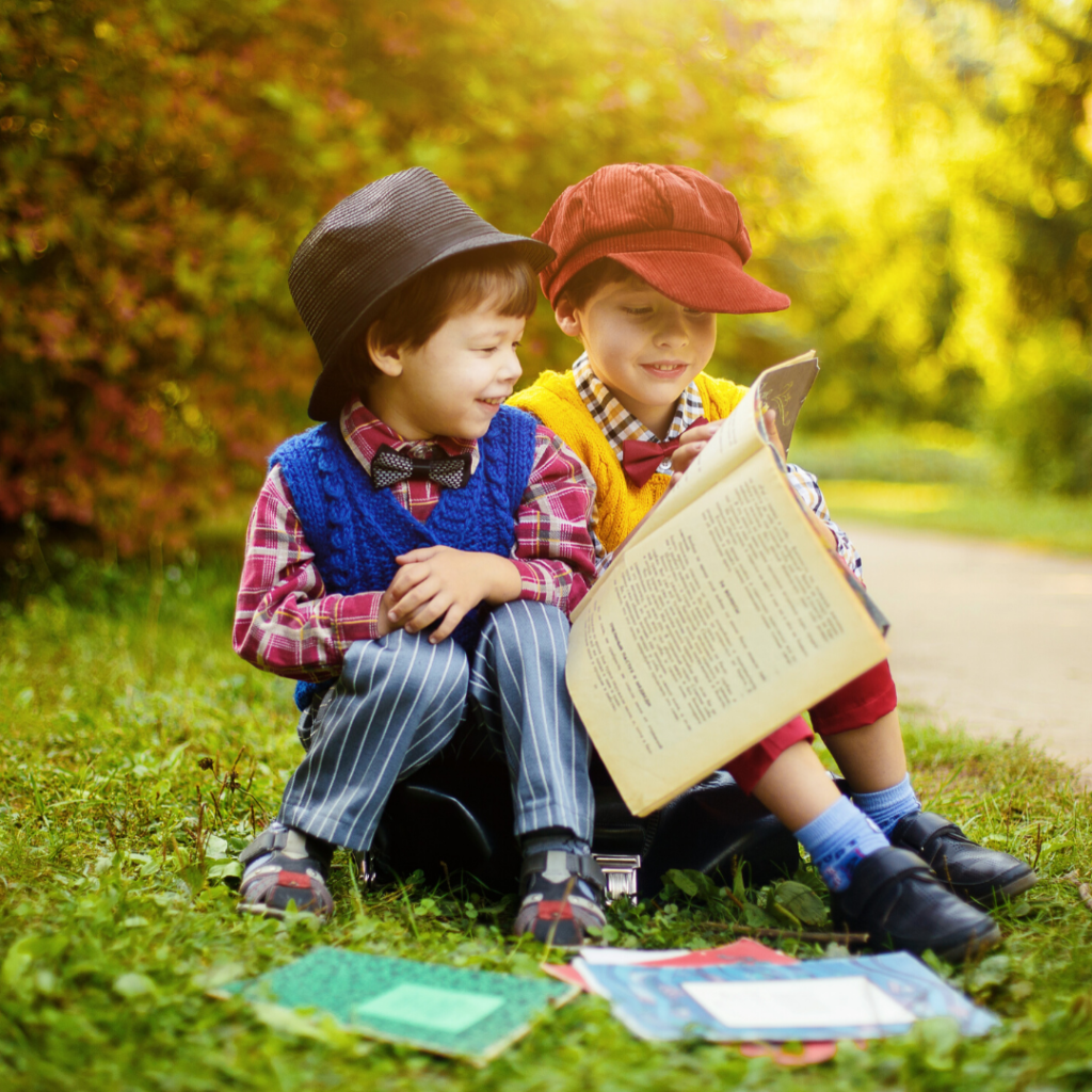 Reading together. Книги для детей. Скас детей. Дети читают. Чтение для детей.